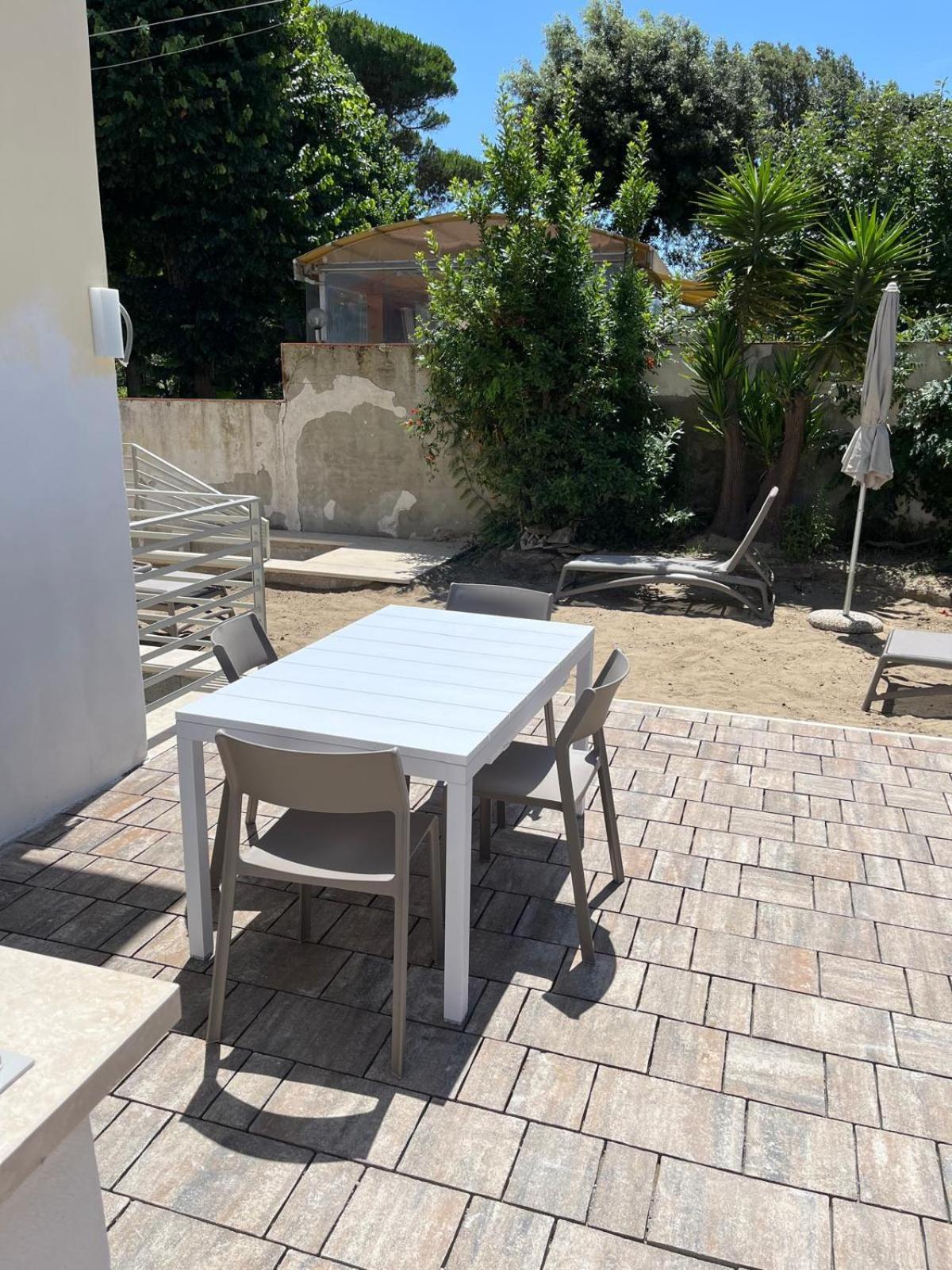 Appartamento In Villa A Tirrenia, Eleganza E Comfort A Pochi Passi Dal Mare بيزا المظهر الخارجي الصورة